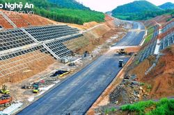Cao tốc Bắc - Nam đoạn Nghi Sơn - Diễn Châu quyết tâm thông xe vào dịp lễ Quốc khánh 2/9