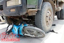 Hà Nội: Điều tra nguyên nhân vụ tai nạn giao thông làm 3 người tử vong