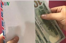 Loại bỏ vấn nạn 'phong bì'