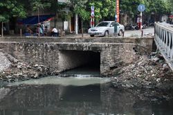 4 con sông 'chết' của Hà Nội sắp được 'giải cứu' ô nhiễm thế nào?