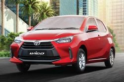 Tài chính dưới 450 triệu đồng, chọn Toyota Wigo hay Hyundai Grand i10?