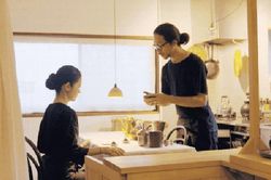 Ngôi nhà vườn bình yên rợp bóng cây xanh của đôi vợ chồng người Nhật