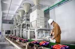Hóa chất Đức Giang (DGC): Lãi nửa đầu năm giảm 50%, kỳ vọng phục hồi dần nửa cuối năm