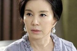 Biết con rể say nắng người phụ nữ khác, mẹ vợ âm thầm làm điều này khiến anh ta từ bỏ ý định ngoại tình