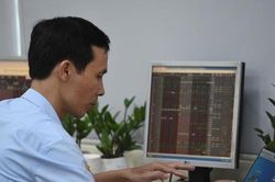Dòng tiền quay lại, chứng khoán hồi sinh
