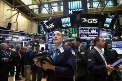 Thị trường chứng khoán thế giới ngày 24/7: S&P 500 tăng, khởi động một tuần thu nhập bận rộn
