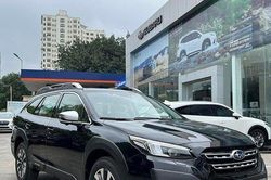 Subaru Outback giảm giá gần 400 triệu đồng tại đại lý