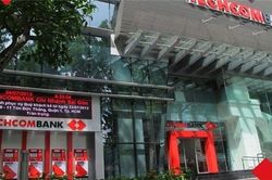 Techcombank dẫn đầu về tăng trưởng tín dụng và tiền gửi