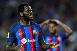 Juventus sẽ không còn 'ẻo lả' với Franck Kessie?