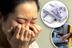 12 năm nhờ mẹ giữ hộ tiền lương, cô gái sốc khi tiền tỷ chỉ còn vài chục triệu