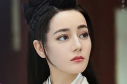 An Lạc Truyện thất bại thảm hại, Địch Lệ Nhiệt Ba chính là nguyên nhân