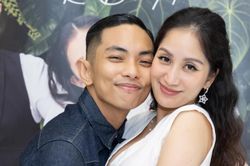 Khánh Thi lý giải về sự 'đào hoa' của Phan Hiển, ai nghe xong cũng ghen tỵ