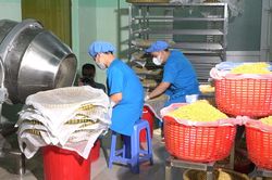 45 năm, 3 thế hệ làm tương truyền thống