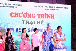 Pleiku: Gần 200 thanh-thiếu nhi tham gia trại hè 'Tìm về di sản'