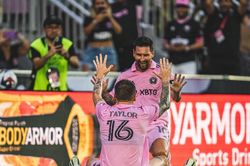 Messi lập cú đúp trong vòng 22 phút, Inter Miami thắng đậm Atlanta