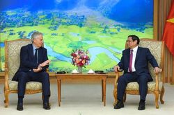 Thủ tướng tiếp Chủ tịch điều hành Viện Tony Blair vì sự thay đổi toàn cầu