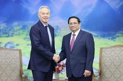 Thủ tướng Phạm Minh Chính tiếp cựu Thủ tướng Anh, Chủ tịch điều hành Viện Tony Blair vì sự thay đổi toàn cầu
