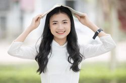 Thủ khoa khối C xứ Thanh là nữ công nhân lương 5 triệu/tháng