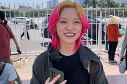 Fan BlackPink đợi một tiếng đồng hồ mới đổi được vé