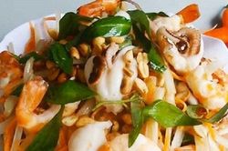 Đặc sản ẩn mình dưới bùn đen, nhiều người chờ đến hè để thưởng thức