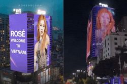 Đã xuất hiện hình ảnh đầu tiên về màn hình LED ảnh Rosé BLACKPINK hướng ra 3 mặt phố lớn ở Hà Nội