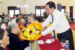 Bình Định: Kỷ niệm 76 năm Ngày Thương binh - Liệt sỹ