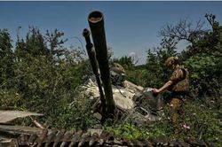 Giao tranh ác liệt ở đông nam Ukraine, Nga phá âm mưu khủng bố Hạm đội Biển Đen
