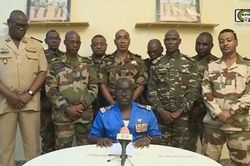 Quân đội Niger tuyên bố phế truất Tổng thống Bazoum