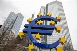 ECB tăng lãi suất lần thứ 9 liên tiếp