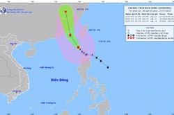 Bão số 2, siêu bão Doksuri đã vào Biển Đông gió giật cấp 17, cột sóng cao 10m