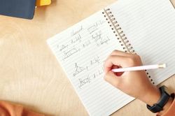 Hơn 5 vạn học sinh lớp 1 xếp loại 'chưa hoàn thành' do đâu?