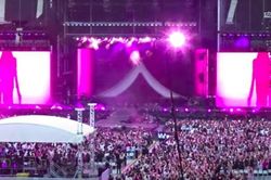 BORN PINK Hà Nội còn 2 ngày: Đã xếp ghế bên trong SVĐ Mỹ Đình, fan Việt sẽ được thưởng thức sân khấu mái vòm giống set diễn Coachella?
