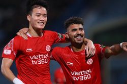 Đồng đội Salah giúp Hoàng Đức, Đức Chiến bùng nổ và Viettel sáng cửa vô địch V-League