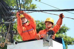EVN đề nghị sớm tăng giá bán lẻ điện