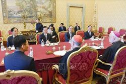 Thông cáo báo chí chung về việc thông qua 'Thỏa thuận Quy chế hoạt động của Đại diện thường trú và Văn phòng Đại diện thường trú Tòa thánh tại Việt Nam'