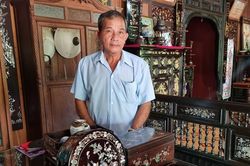 'Bảo tàng' đồ cổ của lão nông u70 tại Vĩnh Long