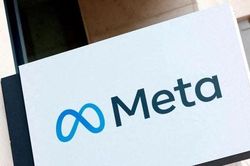 Kinh doanh quảng cáo của Meta khởi sắc nhờ AI, thành 'bầu sữa' nuôi metaverse