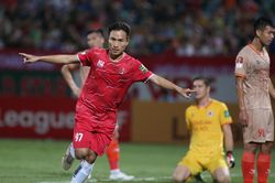 CAHN thua Hải Phòng trong ngày Quang Hải mờ nhạt