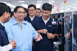 Thủ tướng mong Samsung có thêm lãnh đạo, quản lý người Việt
