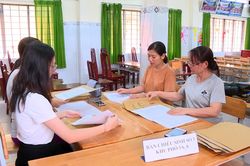 Khi nào hết cảnh đi học nhờ?