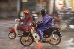 Mưa dông chiều tối và đêm ở miền Bắc kéo dài tới ngày nào?