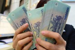 Ngân hàng nội trả lương cao nhất Việt Nam: Sao chưa 'đổi ngôi'