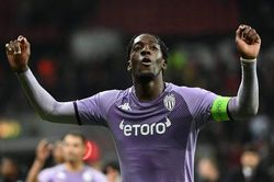 Chelsea chi gần 50 triệu USD để mua Axel Disasi