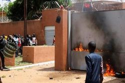 Đại sứ quán Pháp ở Niger bị tấn công