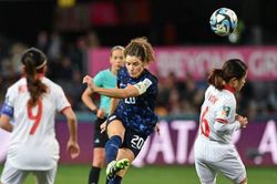 Hà Lan và Mỹ đi tiếp, ĐT nữ Việt Nam tạm biệt World Cup