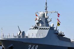 Nga chặn vụ tấn công tàu chiến ở Biển Đen, Ukraine ngăn nhóm phá hoại vượt biên