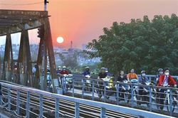 Hà Nội và TP.HCM đứng đầu về số huyện, xã phải sắp xếp đến năm 2025
