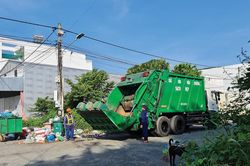 Giải bài toán ô nhiễm rác thải