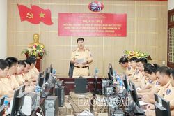 Phòng Cảnh sát giao thông ra quân tổng kiểm soát phương tiện kinh doanh vận tải
