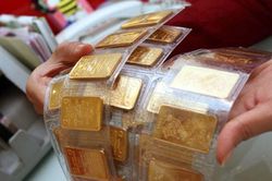 Vàng miếng SJC đảo chiều đi lên